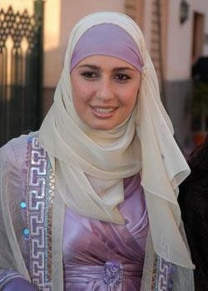 حلا شيحة تعود للفن