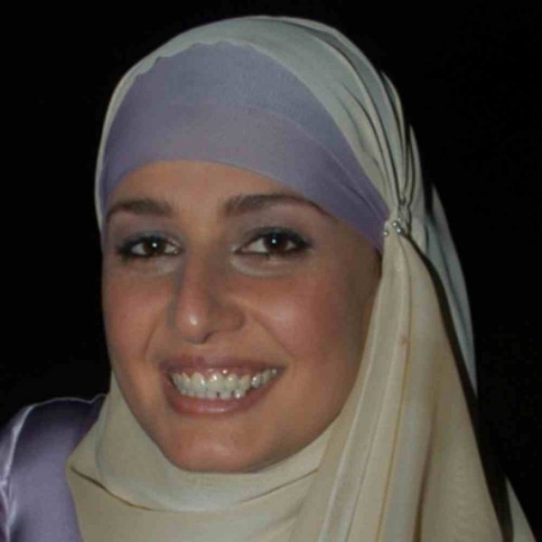 مفاجأة جديدة من حلا شيحة