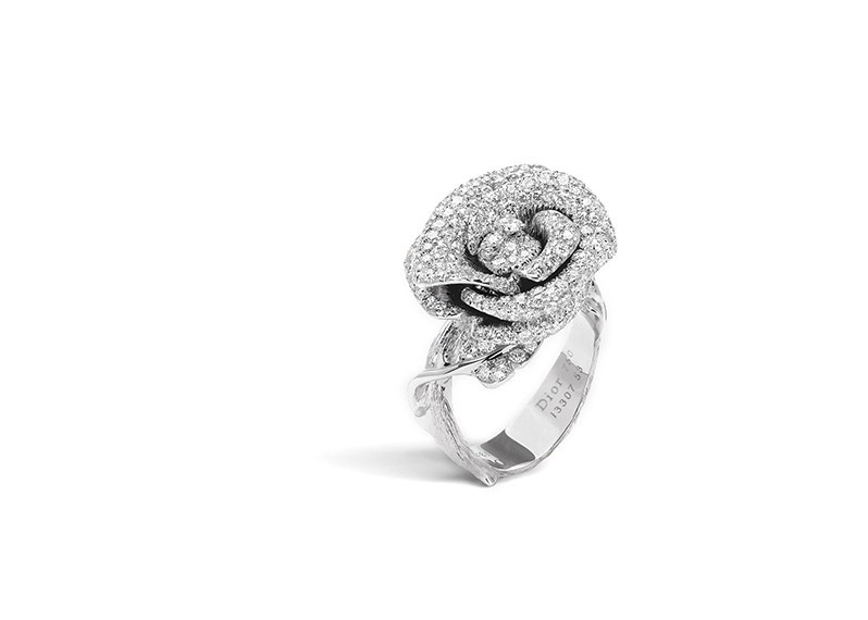  اجمل خواتم زواج ماسية من دار Dior