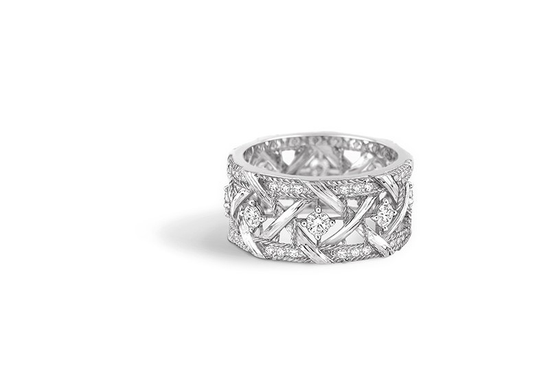  اجمل خواتم زواج ماسية من دار Dior