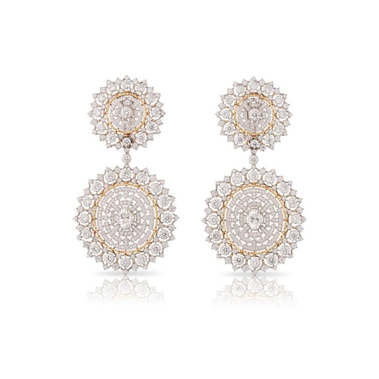 أقراط من بوتشيلاتي Buccellati