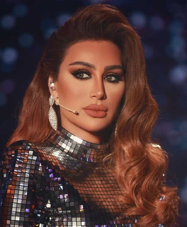 المكياج النحاسي احدث موضة بالمكياج