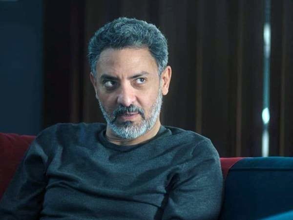 فتحي عبد الوهاب يفجع بوفاة والدته 