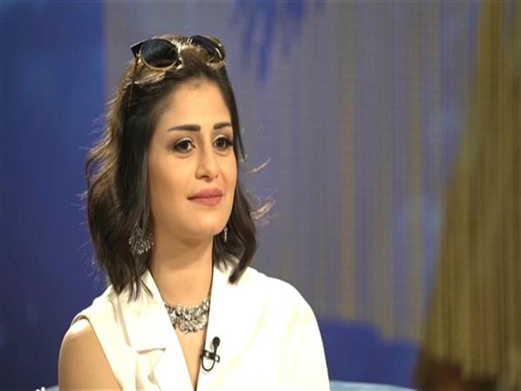 الفنانة منة فضالي