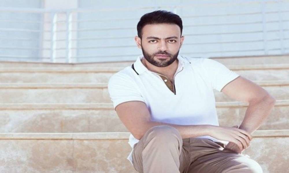 تامر عاشور