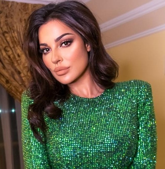 نجاة نادين نجيم من الموت بأعجوبة في انفجار بيروت