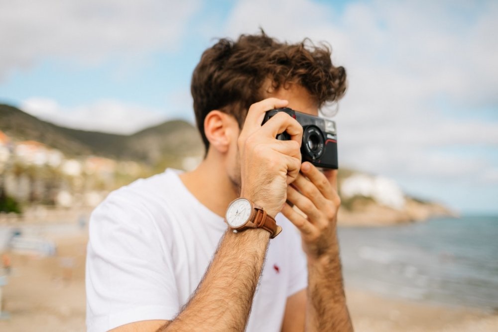  التقاط الكثير من الصور معا خلال أجازة شهر العسل وهي طريقة رائعة لتوثيق رحلة شهر العسل WoodWatch