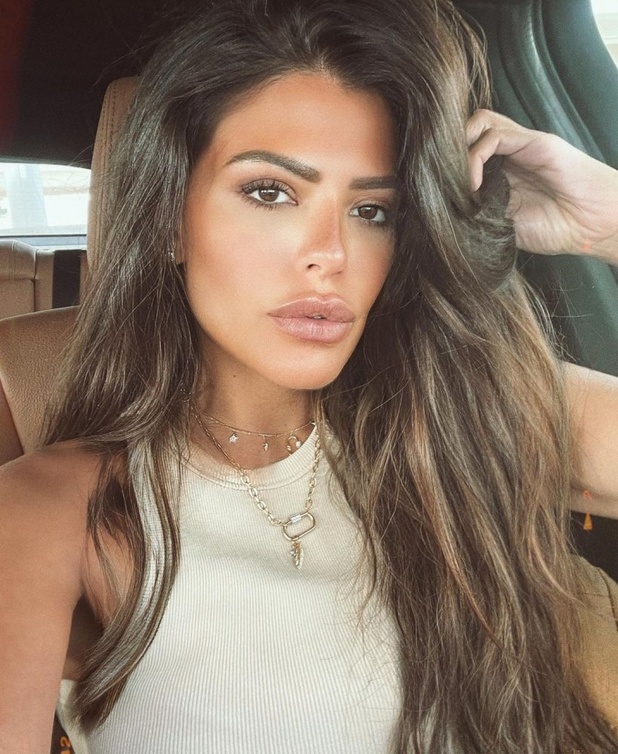 المكياج البرونزي والناعم المفضل لـ لمدونة السعودية العنود بدر