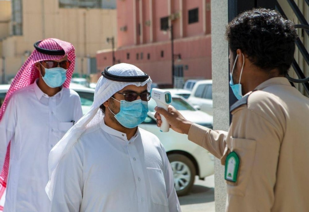 هبوط كبير في حالات الإصابة بفيروس كورونا في السعودية