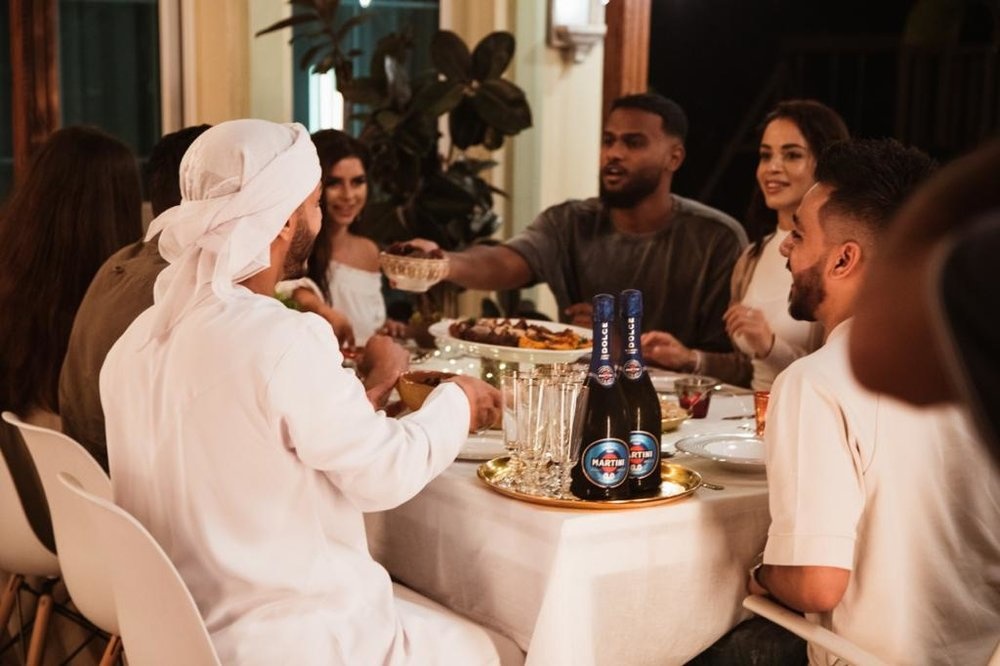 MARTINI 0.0 تُعزز الروابط الاجتماعية بين الأصدقاء والأحبة وتصل الى الشرق الأوسط