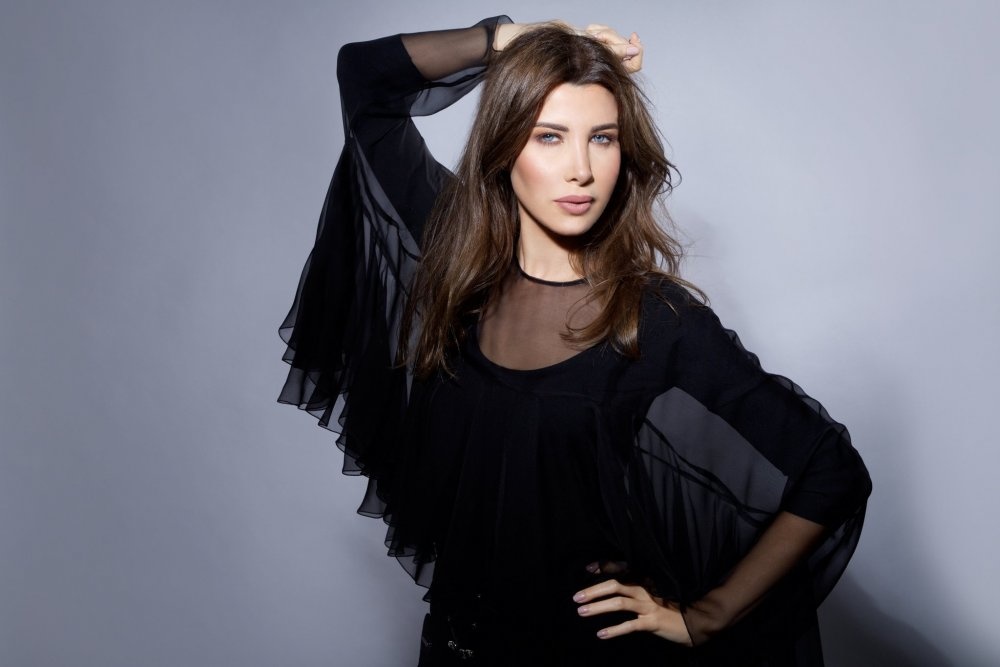 نانسي عجرم متهمة بالسرقة!