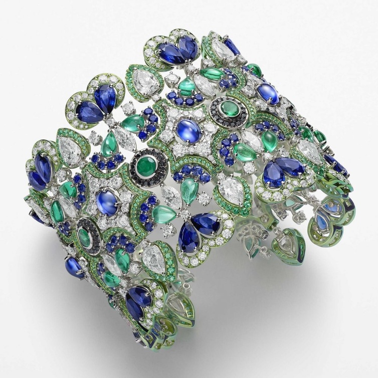 اسوارة من شوبارد Chopard