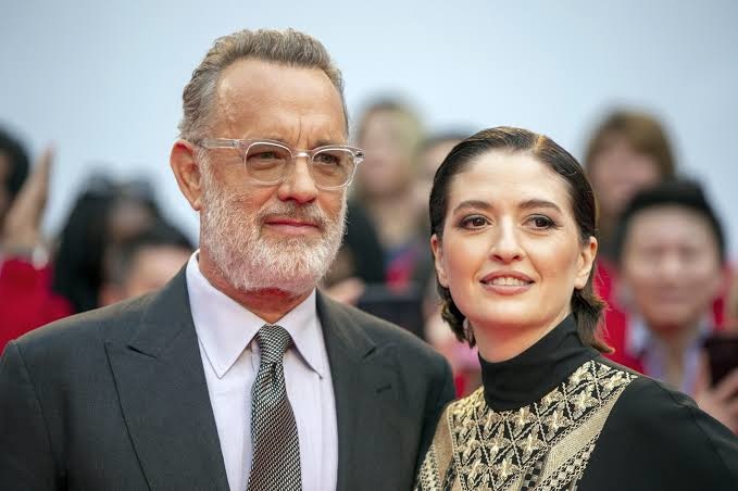 توم هانكس  ومخرجة الفيلم