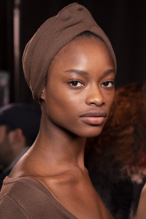 عصبة رأس شتوية عريضة من Michael Kors