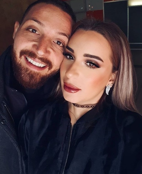 اسما شريف منير احتفلت بذكرى زواجها