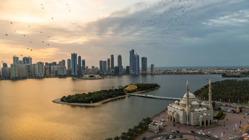 درجة الحرارة في الشارقة  42 29 75 15