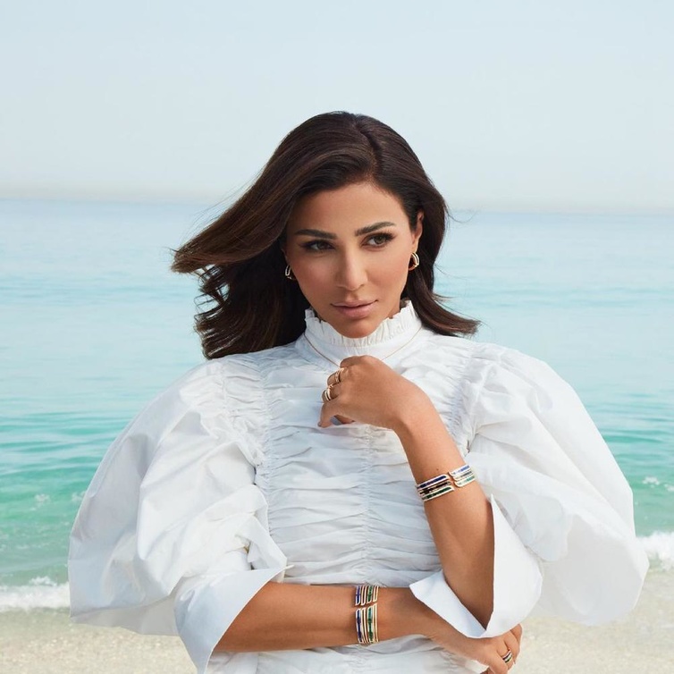 الإعلامية مهيرة عبدالعزيز