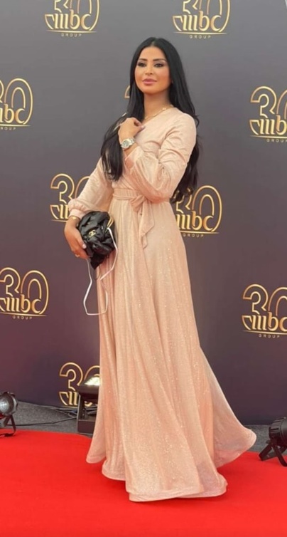 الفنانة ريم عبدالله على السجادة الحمراء في احتفالية MBC