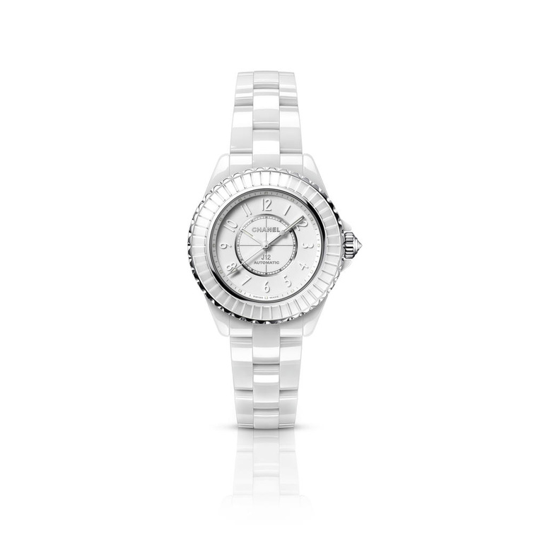 ساعة J12 Caliber 12.2 Edition