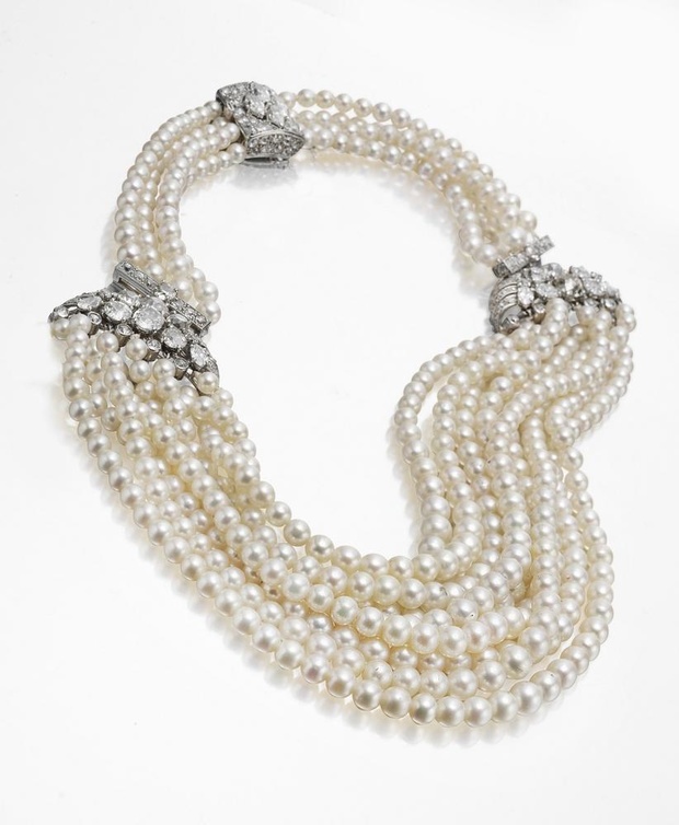 FD Gallery .. قلادة من Cartier