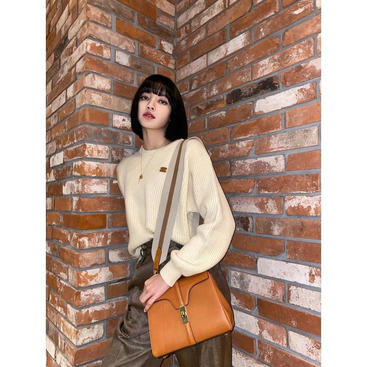 LISA نجمة "BLACKPINK" تستعد لطرح ألبومها المنفرد الاول 