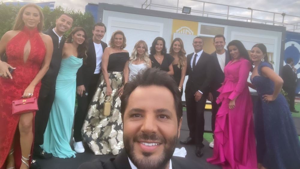 النجمات بإطلالات بسيطة في احتفالية MBC 
