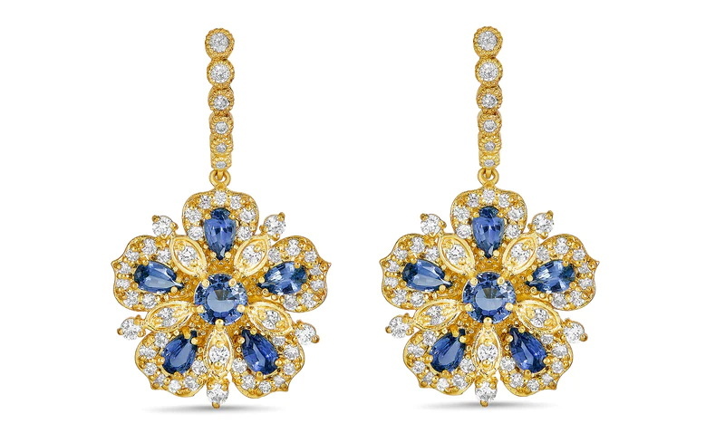 اقراط Ceylon Sapphire & Diamond Flower من Tanya Farah Fine Jewelry