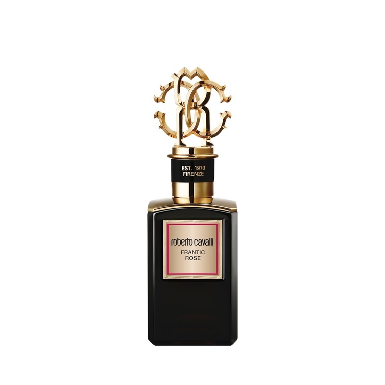 روبرتو كافالي تضيف عطرا استثنائيا إلى مجموعتها الذهبية Gold Collection