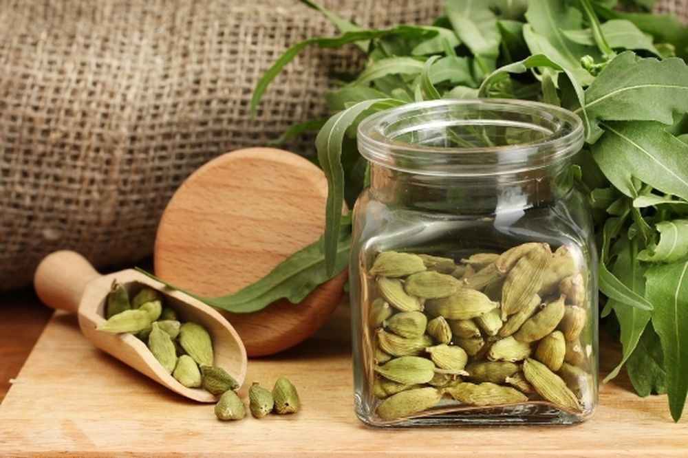  الهيل مضاد حيوي ومطهر طبيعي