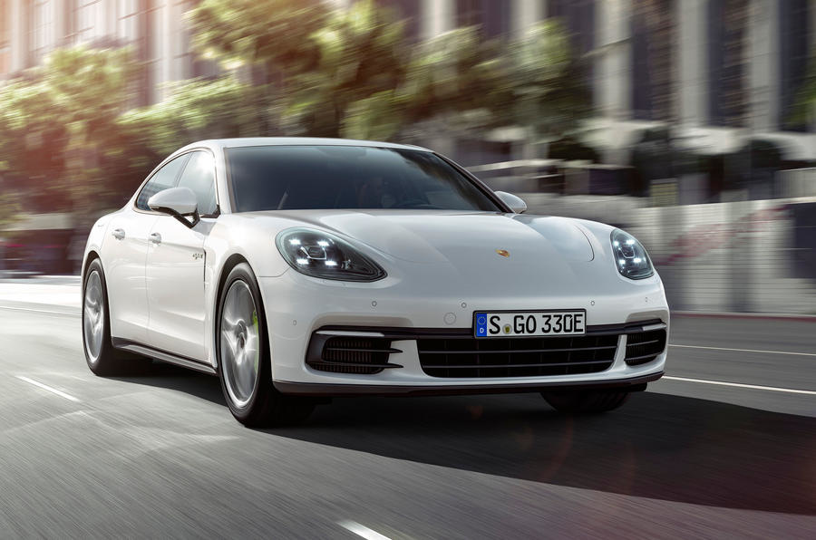 بورش تقدم موديل 4 E-Hybrid
