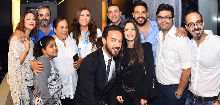صورة للسقا من العرض الخاص لاخر افلامه من 30 سنة