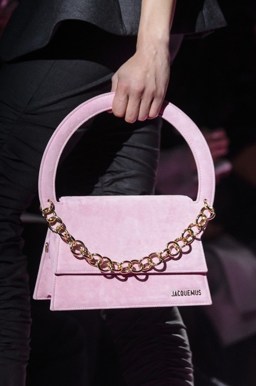 jacquemus حقيبة بتصميم راقي