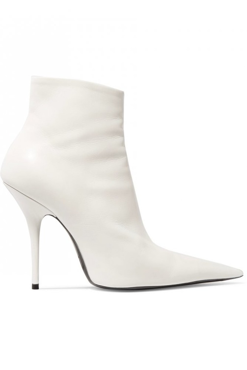 Balenciaga حذاء كاحل باللون الأبيض من
