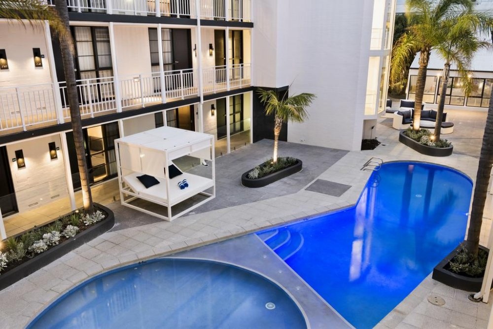 فندق Tradewinds 21