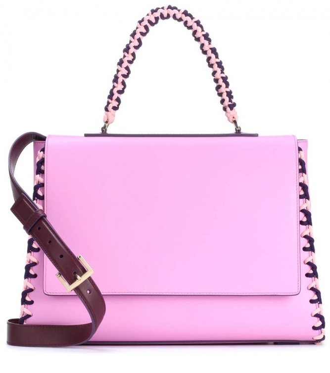 شنطة يد كبيرة باللون الوردي مع الحبال من دار EMILIO PUCCI