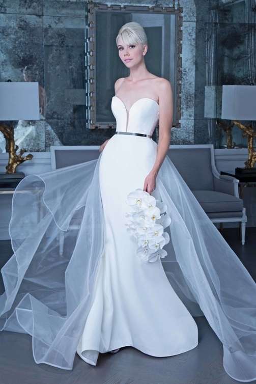 فستان STRAPLESS من romona keveza
