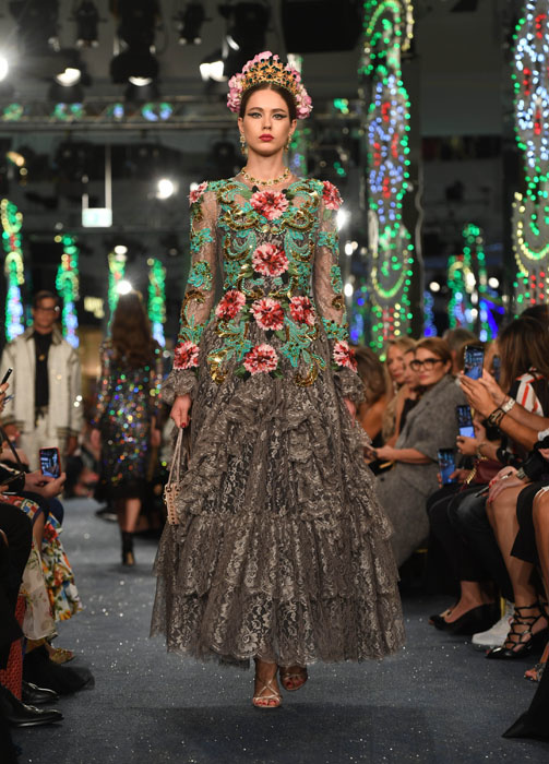 مجموعة خاصة قدمتها Dolce & Gabbana  في دبي مول