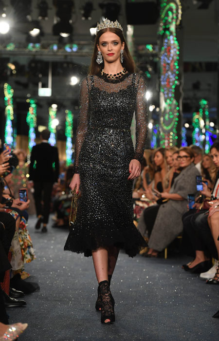 مجموعة خاصة قدمتها Dolce & Gabbana  في دبي مول