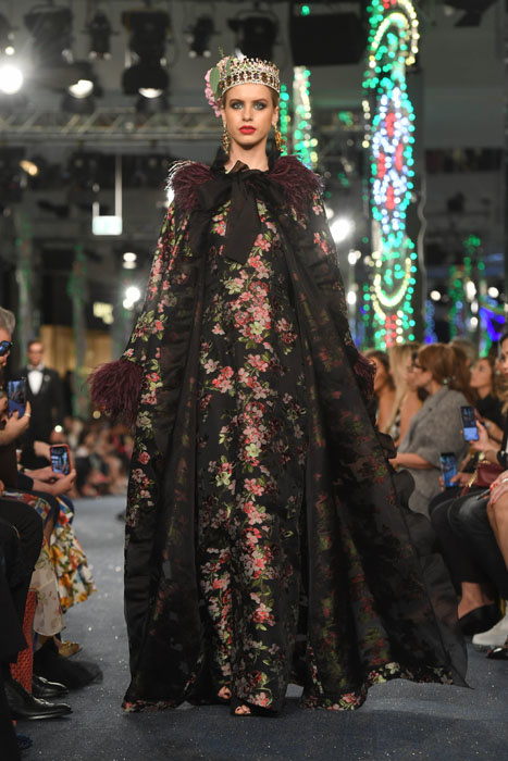 مجموعة خاصة قدمتها Dolce & Gabbana  في دبي مول