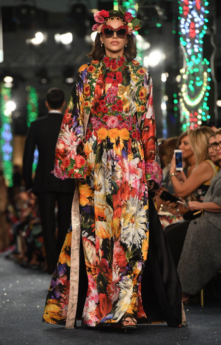 مجموعة خاصة قدمتها Dolce & Gabbana  في دبي مول