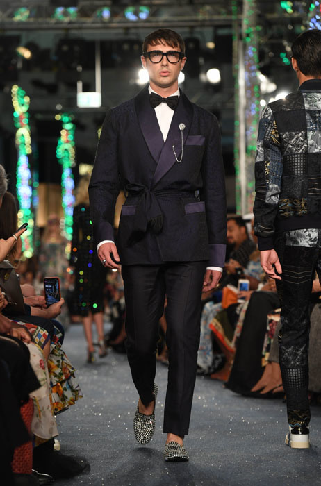 مجموعة خاصة قدمتها Dolce & Gabbana  في دبي مول