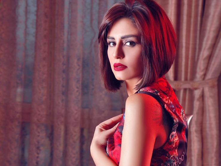منة فضالي غاضبة بسبب فاروق الفيشاوي