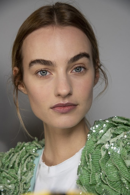 من عرض Balmain