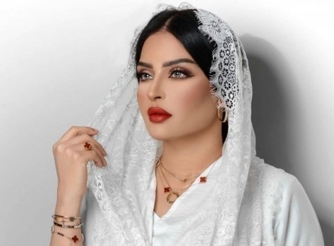 بدور البراهيم تحتفل بخطوبتها بعد شهر على طلاقها