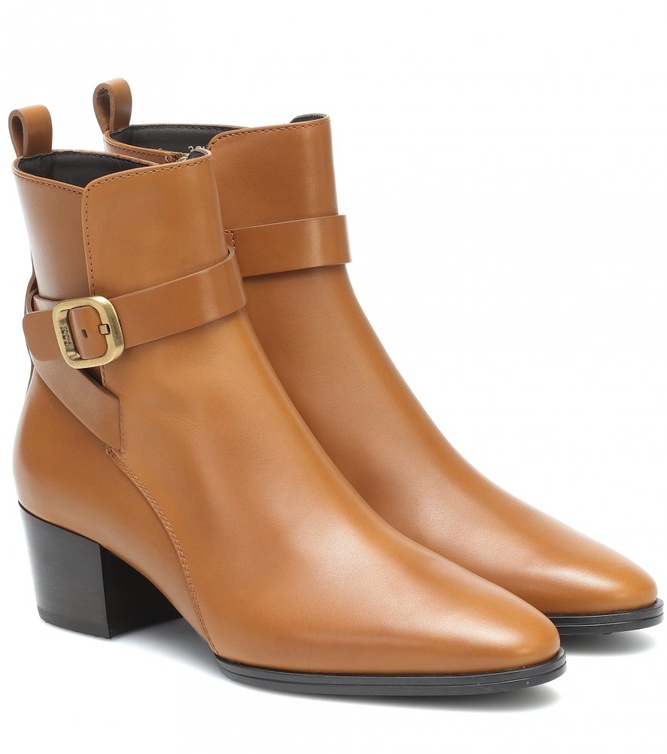 حذاء كاحل من  Tod's 
