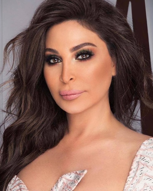 اليسا توجه رسالة مهمة للنساء ضمن حملات التوعية بسرطان الثدي