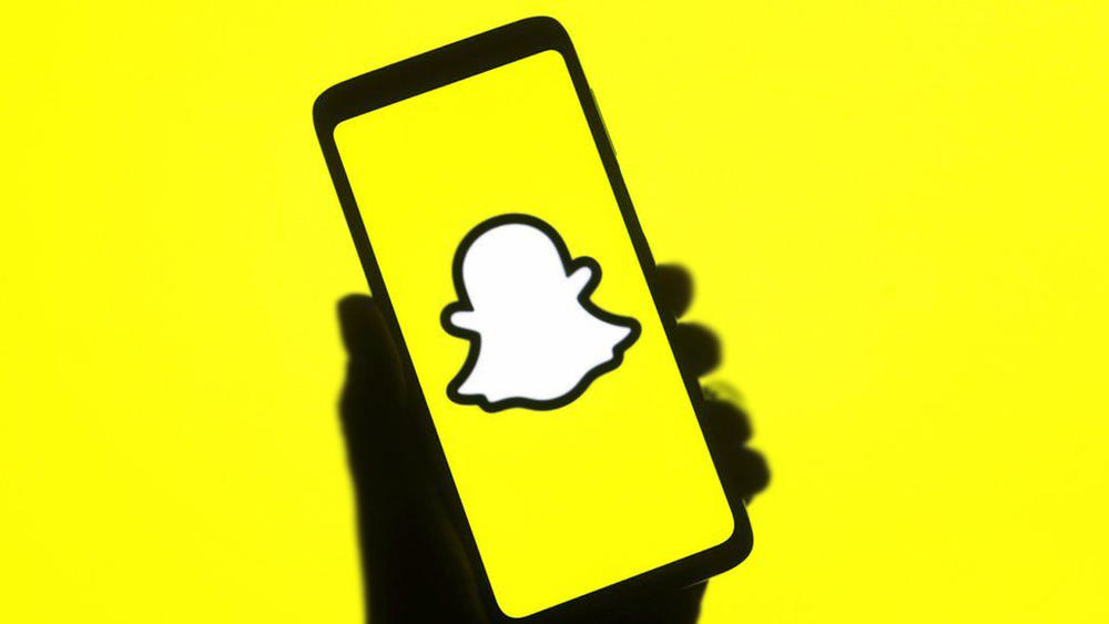 سناب شات ستوفر جوائز نقدية للمستخدمين الذين ينشرون أفضل مقاطع الفيديو حول موضوع معين