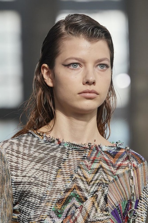صيحات مكياج مميزة مع خطوط الايلاينر من دار Missoni