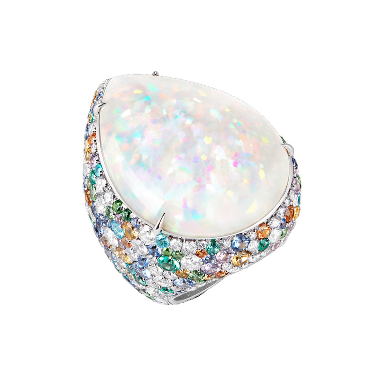 خاتم Carte Blanche من بوشرون Boucheron