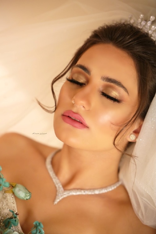 من لقطات العرايس بكاميرا المصورة رانيا سعود